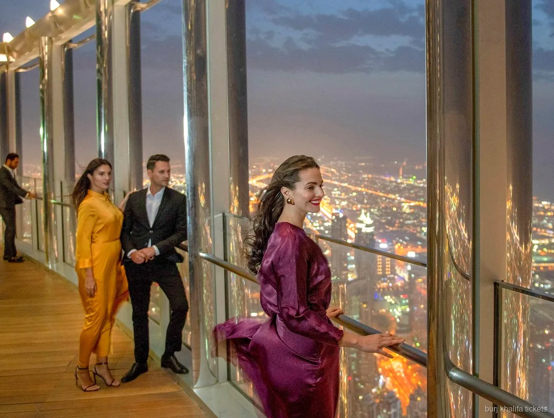 Canapes e drink incluse nel biglietto Burj Khalifa VIP Lounge